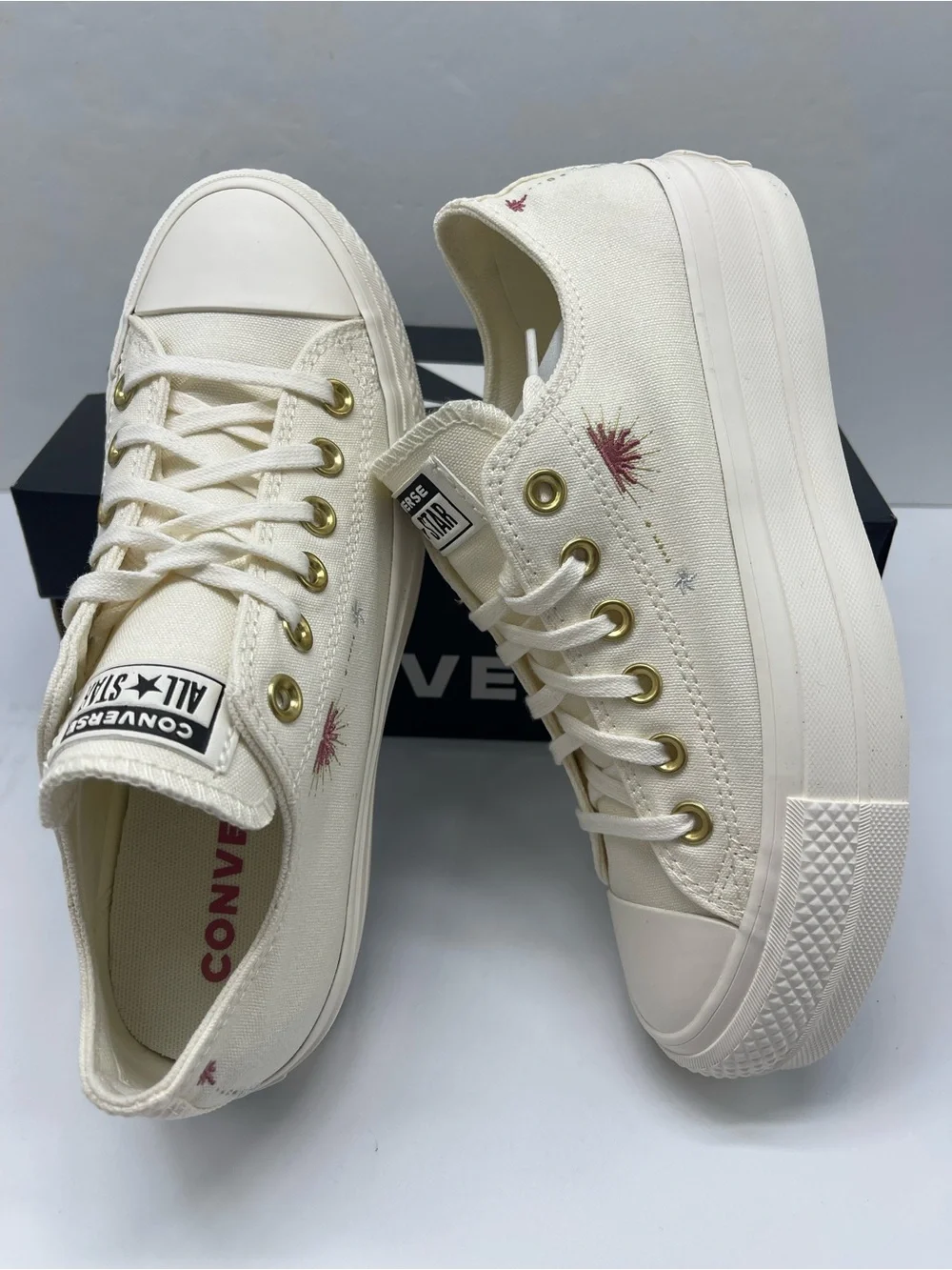 Converse A18804F CTAS LIFT OX EGRET/EGRET/EGRET Platform Sneakers
